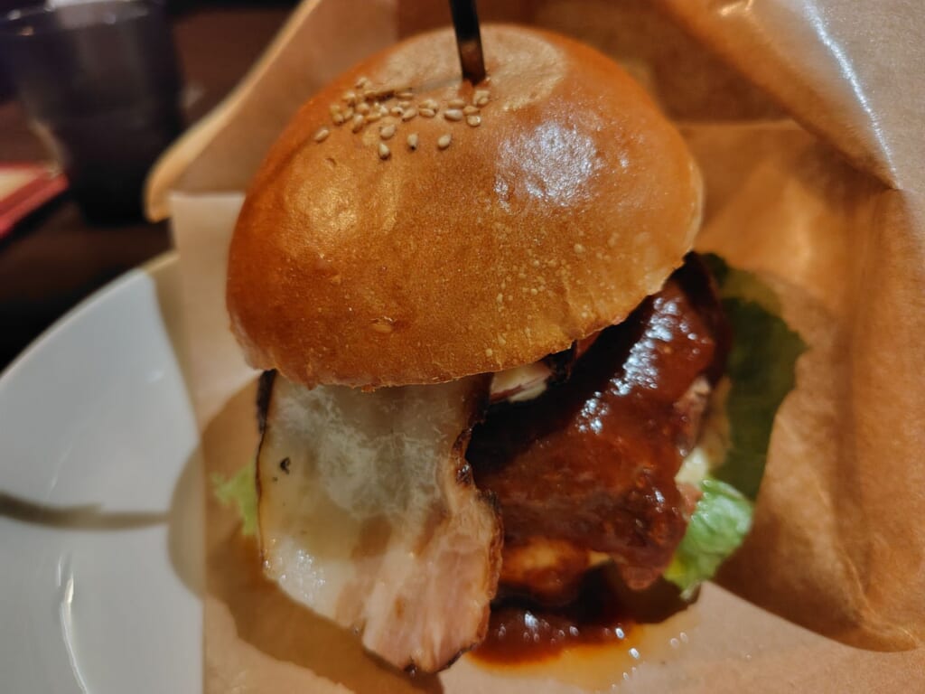 三ケ日牛バーガーのアップ